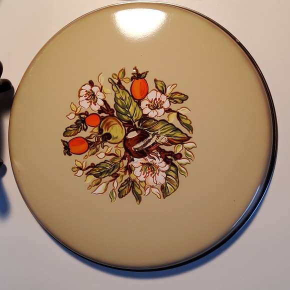 Vintage USA Goodwood style Spice of life enamel burner covers. - Picture 3 of 12